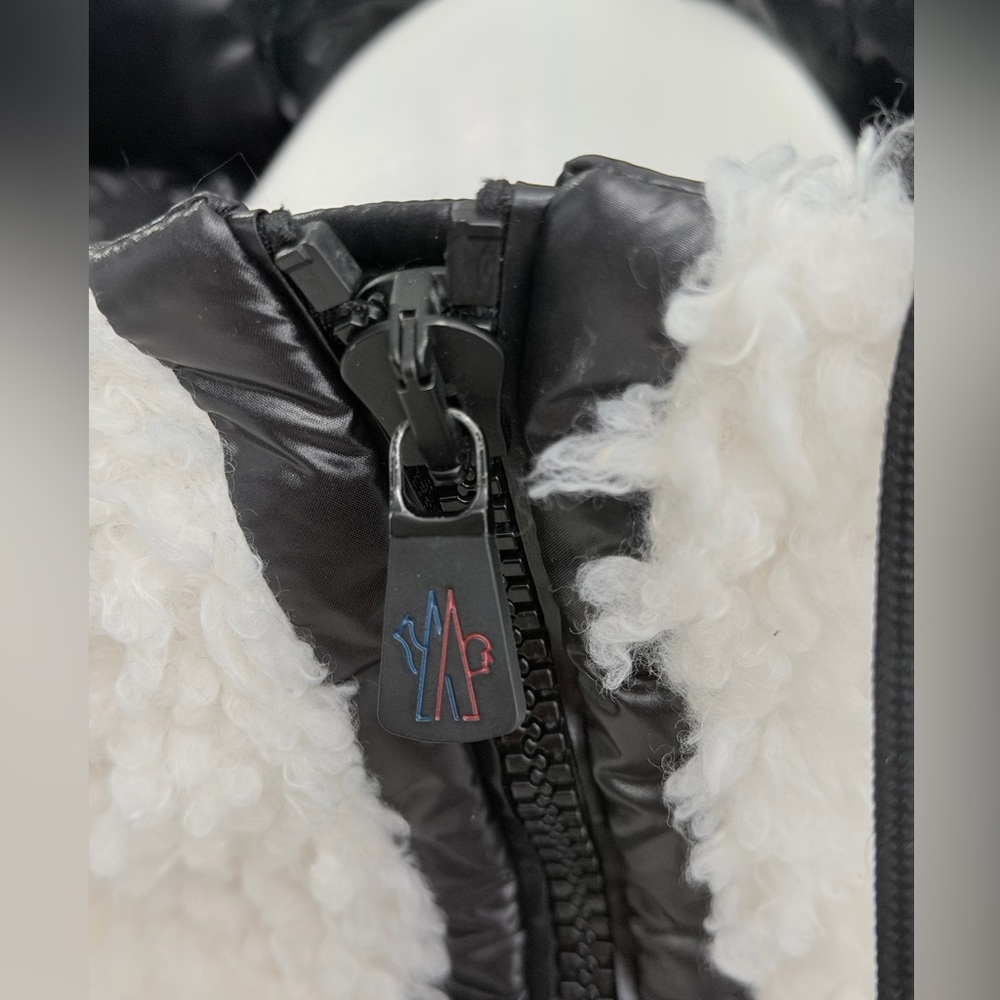 Moncler Grenoble Puffer Teddy bear Vest - Picture 2 of 12